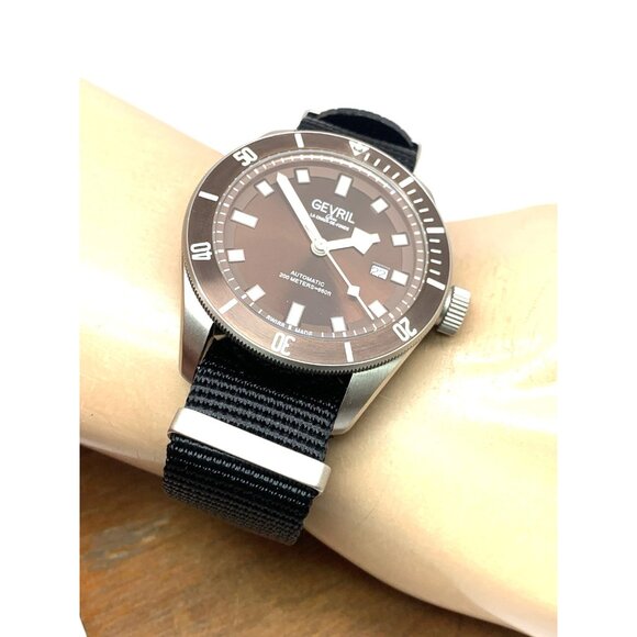 Gevril Men's Watch 48607N Yorkville Swiss Automatic Brown Dial Diver Nylon 43mm - Picture 5 of 14